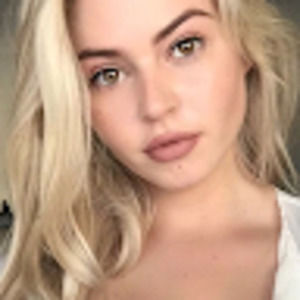 Meet your Posher, Isabella